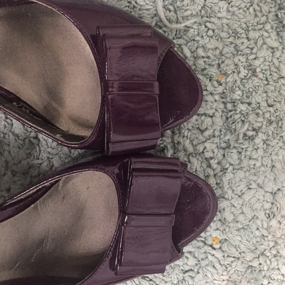Heels - Picture 2 of 3